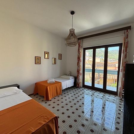 Archimede Lounge Apartment Cefalu Ngoại thất bức ảnh
