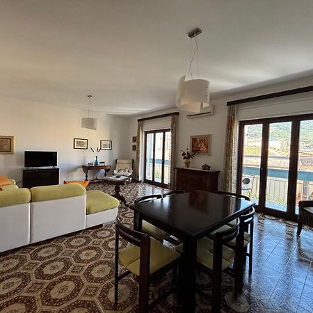 Archimede Lounge Apartment Cefalu Ngoại thất bức ảnh