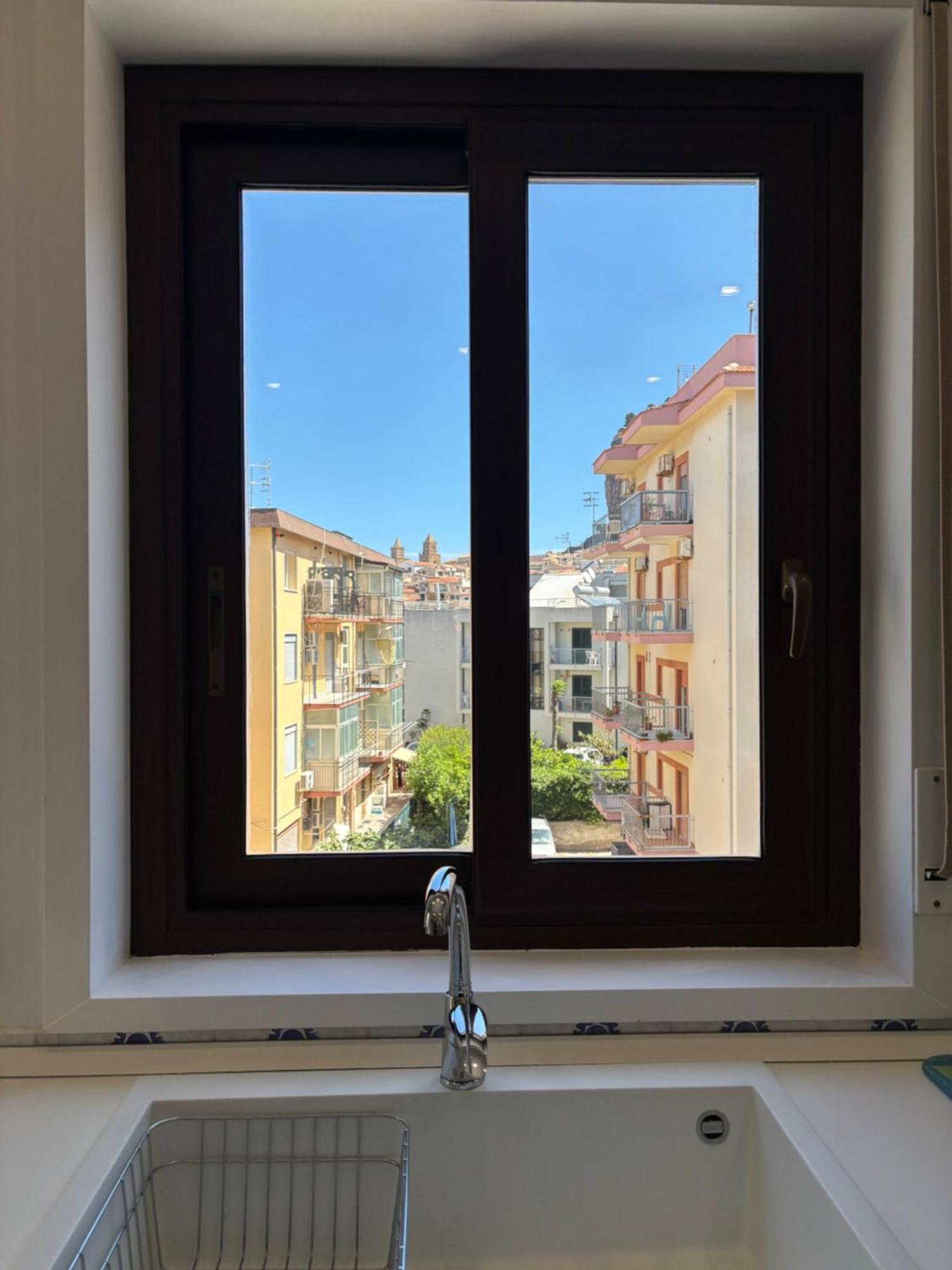 Archimede Lounge Apartment Cefalu Ngoại thất bức ảnh