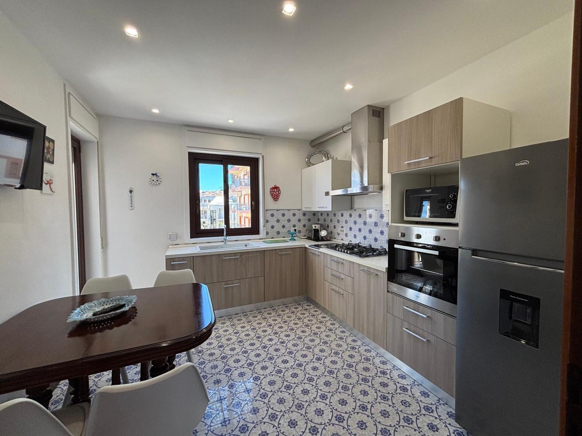Archimede Lounge Apartment Cefalu Ngoại thất bức ảnh
